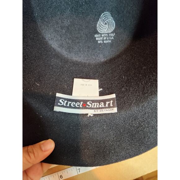 Vintage Betmar Wool Felt Hat USA Black Plaid Ribbon Boater Style 100% Wool - Picture 7 of 7